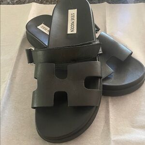 Steve Madden Black Leather Slide Sandals Worn Once 9 1/2